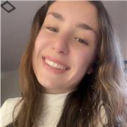 Doy clases de inglés desde el nivel básico hasta el C1, ya que esta es mi titulación C1 Advanced Cambridge